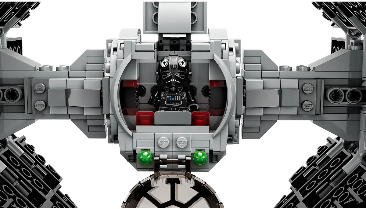 Lego 75348 Star Wars Fang Fighter Mandalorian vs TIE Interceptor