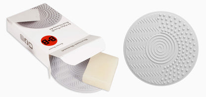 Brush Cleaning Kit: Silicone Pad + Mini Soap